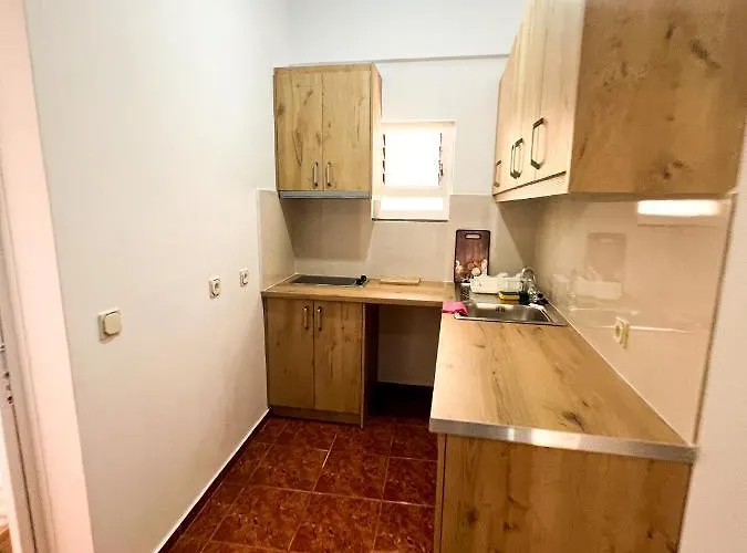 Garden Apt-4 公寓 Sarandë