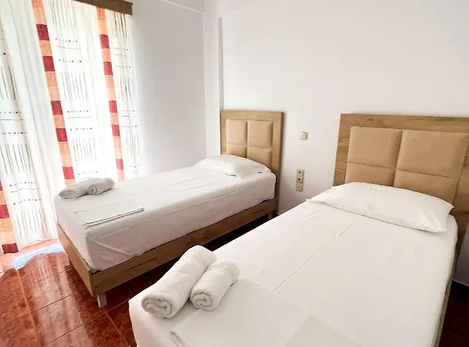 Garden Apt-4 公寓 Sarandë