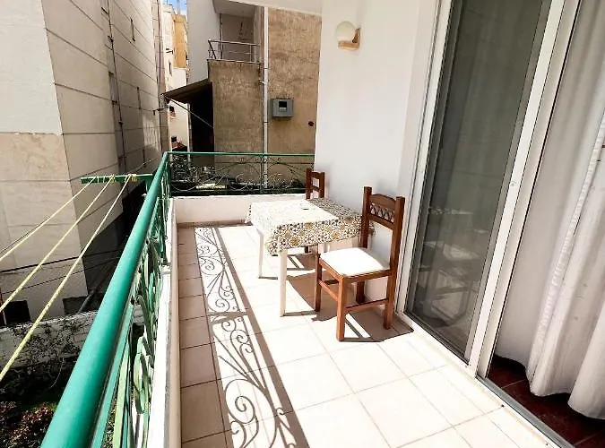 Garden Apt-4 * Sarandë